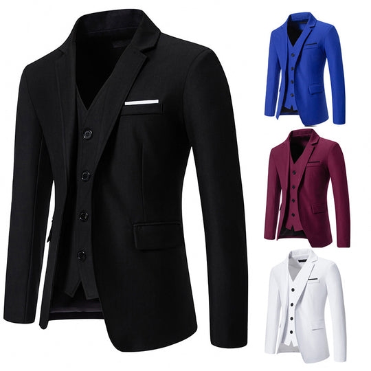 Herren nan elegantes Einreiher-Sakko mit passender Weste und schmalem Business-Schnitt EB