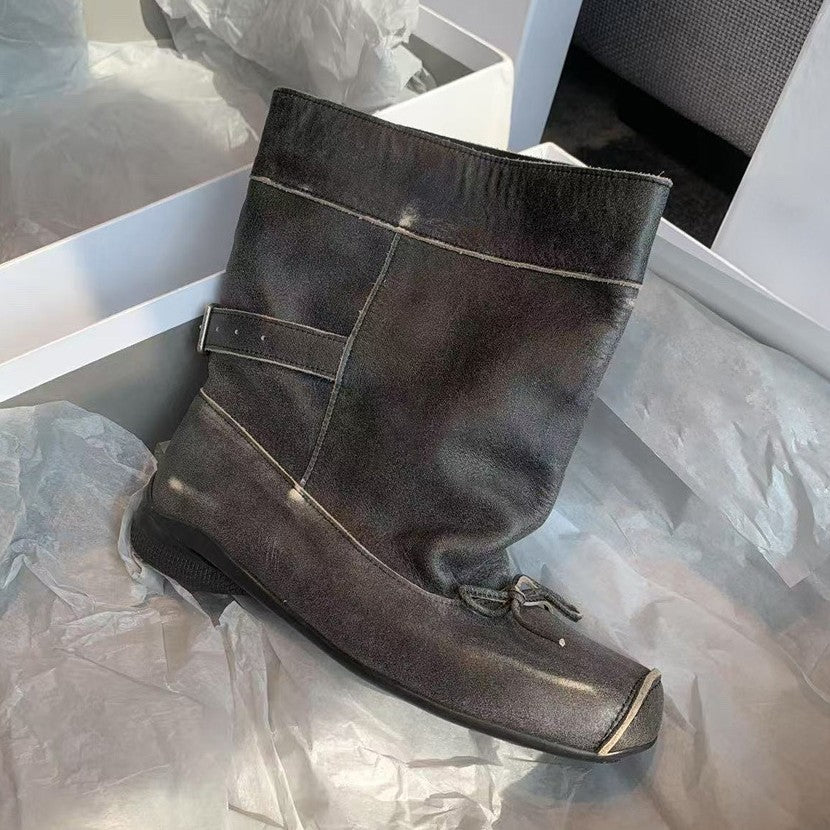 Damen modische Stiefeletten mit einzigartigem Schnitt und praktischem Riemen EB