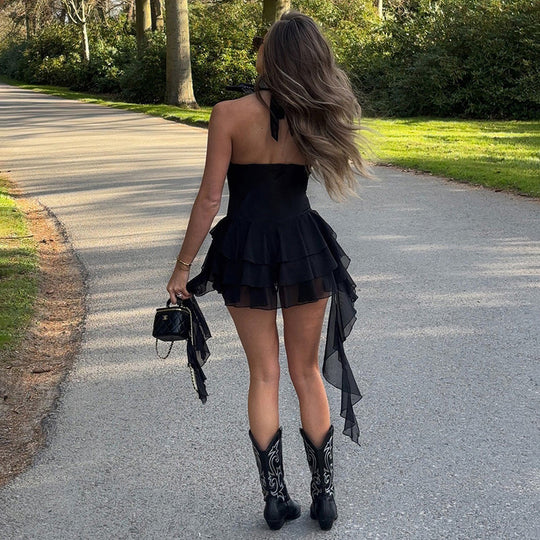 Damen Sommerliches Minikleid mit Rüschendetails und tiefem Ausschnitt EB