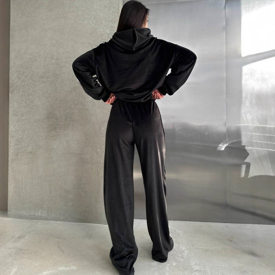 Damen Velours-Zweiteiler mit Cropped-Kapuzenpullover, sportiven Ärmeln und weiter Palazzo-Hose EB