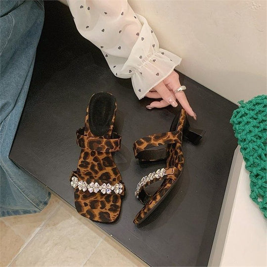 Damen elegante Slipper mit funkelnden Strassverzierungen EB