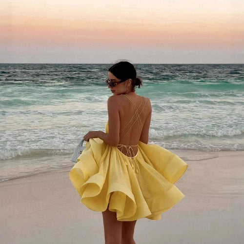 Damen Sommerliches Chiffonkleid mit verstellbaren Trägern und voluminösem Rock EB