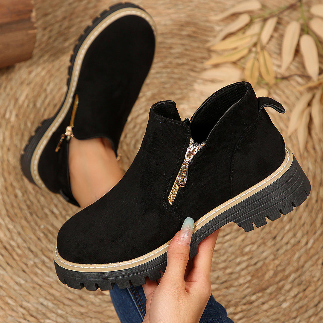 Damen modische Stiefeletten mit seitlichem Reißverschluss und robustem Profil EB