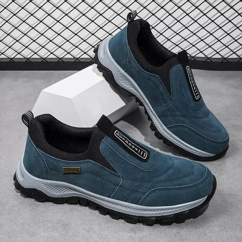 Herren  slip-on Freizeitsneaker mit Wildlederoptik, elastischem Einstieg und griffiger Profilsohle EB