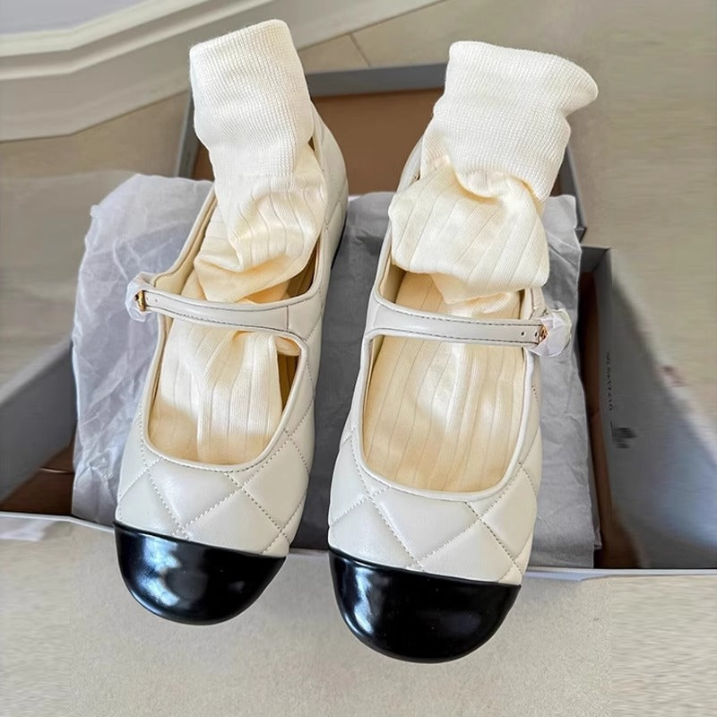 Damen Ballerinas mit Riemen und gepolsterter Innensohle EB
