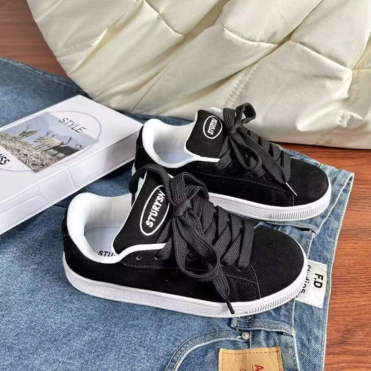 Damen Bequeme Sneakers aus weichem Wildleder mit sportlicher Sohle EB