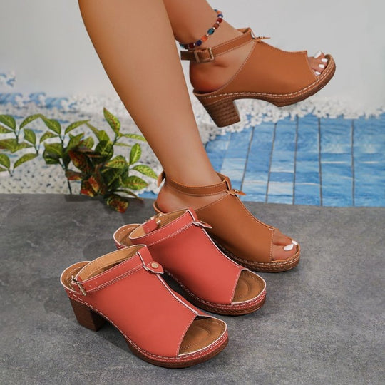 Damen Trendige Sandaletten mit geschlossener Zehenpartie und elegantem Riemendesign EB