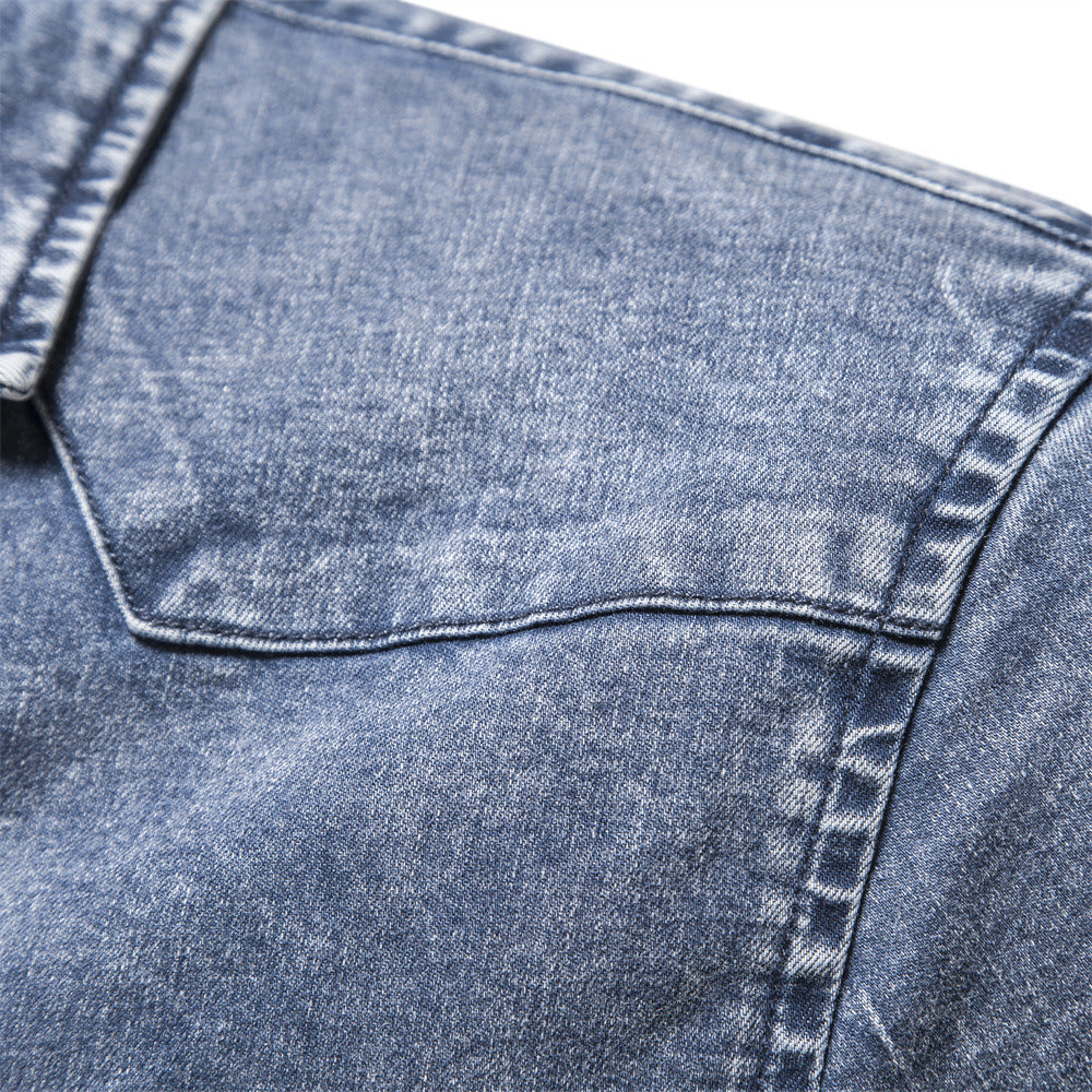 Herren Denim Hemdbluse mit zwei Brusttaschen und geschmackvollen Stickereien EB