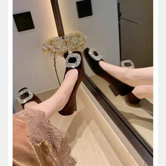 Damen Edle Pumps mit funkelndem Schmuckdetail und bequemer Innensohle EB