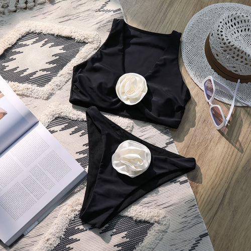 Damen Hochgeschnittenes Bikini-Set mit eleganter Blumenapplikation EB