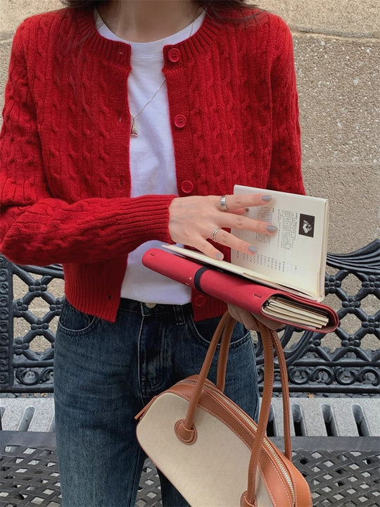 Damen gestrickte Bolerojacke mit Zopfstruktur EB