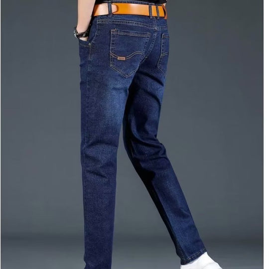 Herren Slim Fit Jeans mit flexiblem Bund und modernen Details EB