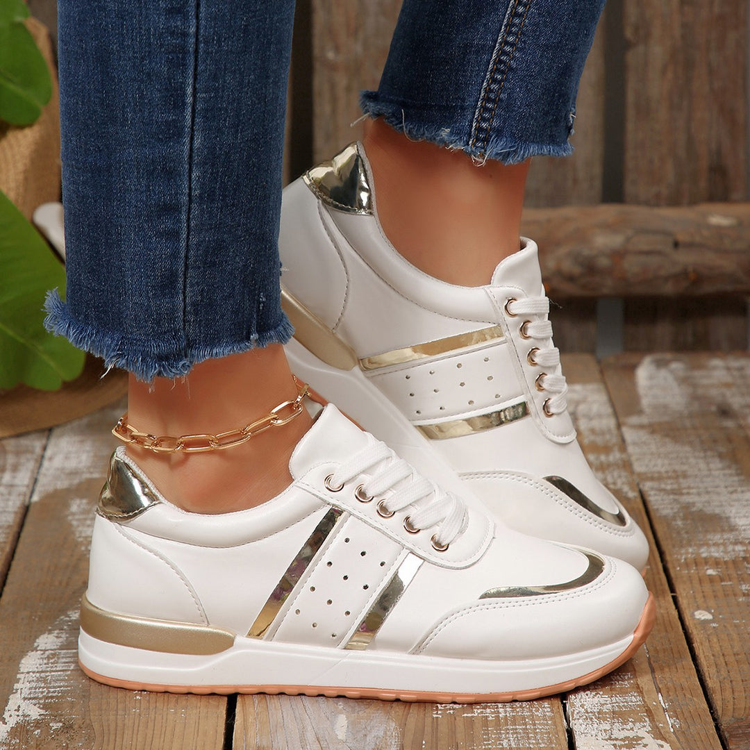 Damen modische Sneaker mit auffälligen metallischen Akzenten EB