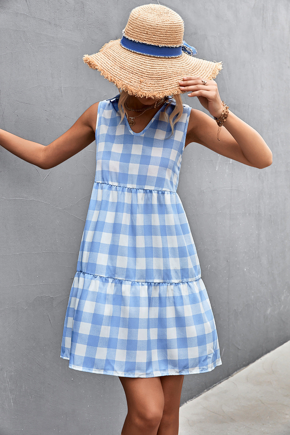 Damen V-Ausschnitt Freizeitkleid mit tierfreundlichem Karomuster und femininer Silhouette EB