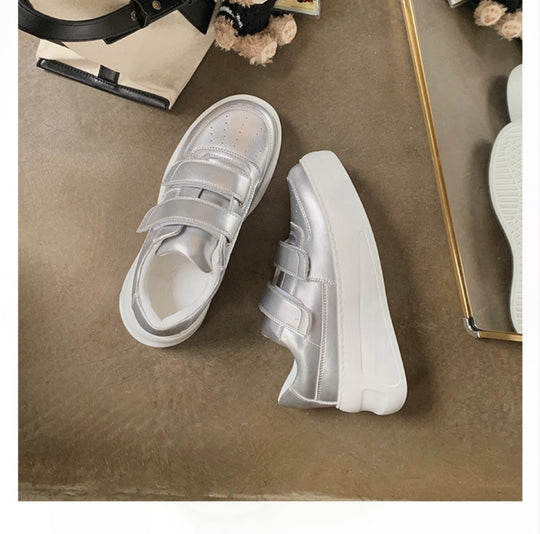 Damen Sneakers mit modischen Klettverschlüssen und atmungsaktiver Sohle EB