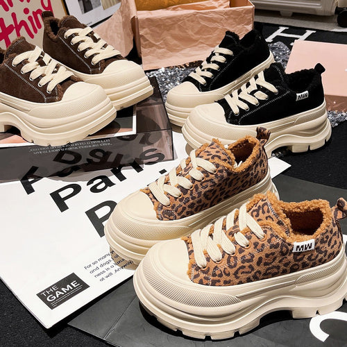 Damen Sneakers mit luxuriösem Fleece-Innenfutter und robustem Plateau EB