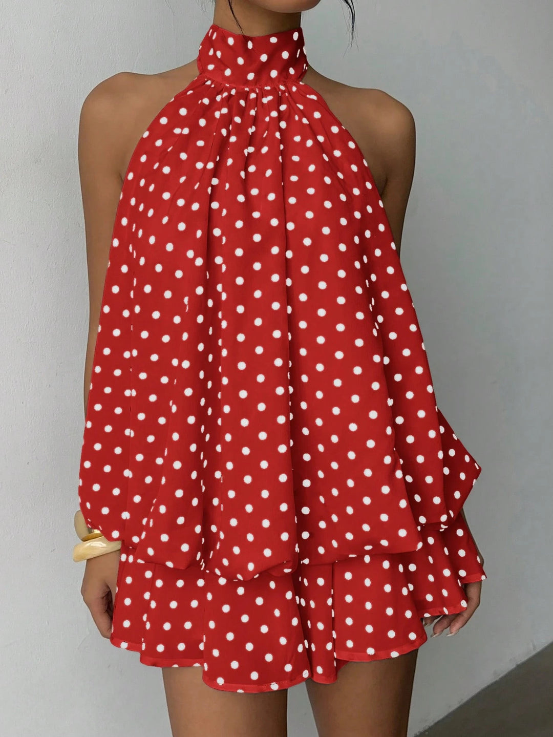Damen modisches Polka-Dots Set mit hohem Kragen und voluminösen Ärmeln EB