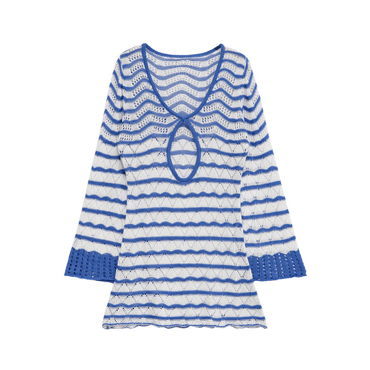 Damen Strickoberteil mit modernem Wellenmuster und schickem Cut-Out EB