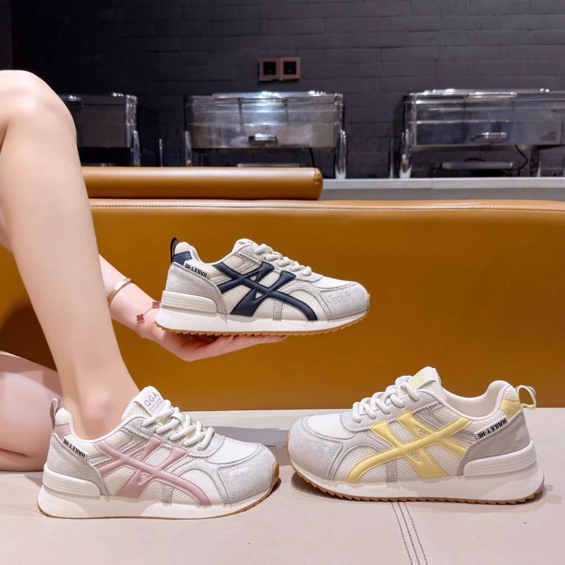 Damen Sportliche Sneakers mit atmungsaktivem Obermaterial und flexiblem Dämpfungssystem EB