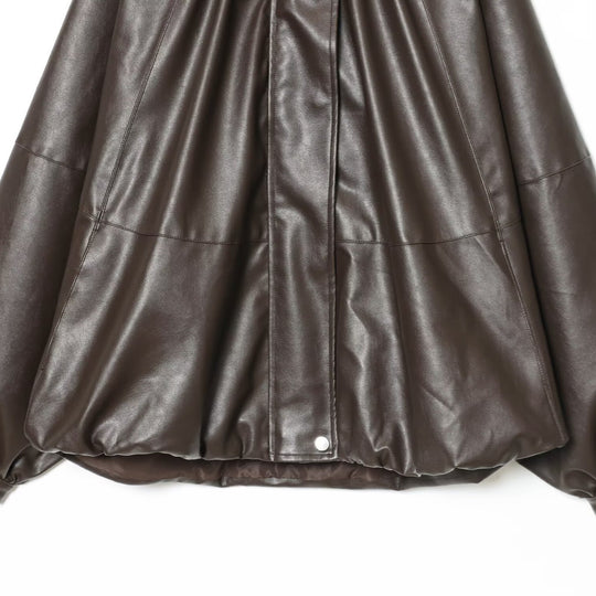Damen Kunstlederjacke mit voluminösen Ärmeln und gewelltem Design EB