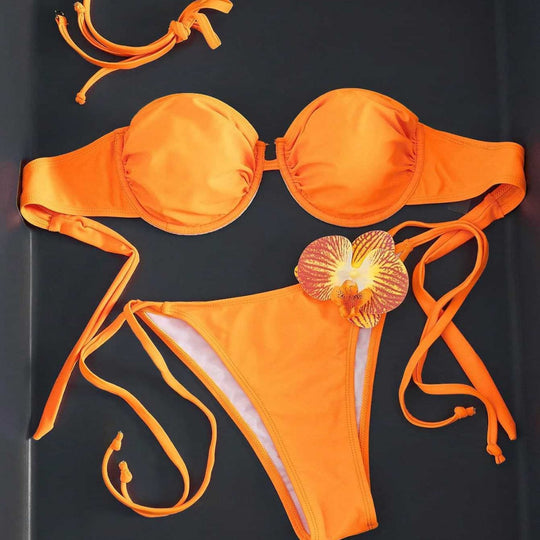 Damen Bikini-Set mit raffinierten Akzenten EB