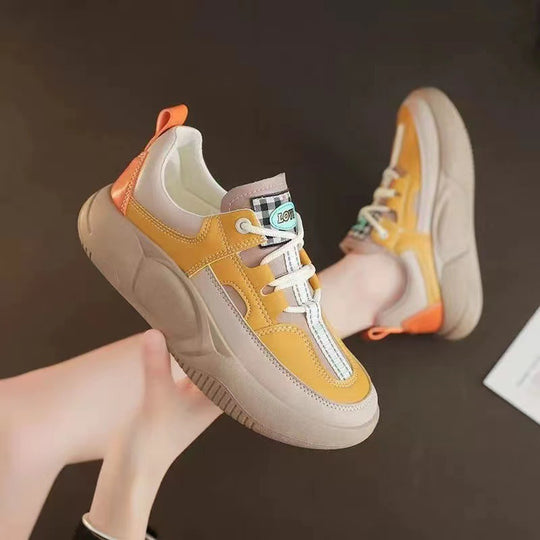 Damen Sportliche Sneakers mit multidimensionalem Profil und atmungsaktiver Oberflächentechnologie EB