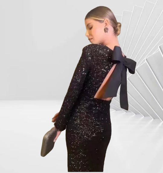 Damen Elegantes Abendkleid mit schimmernden Pailletten und raffinierten Rückendetails EB
