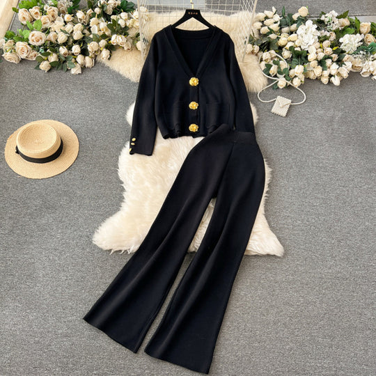 Damen elegantes Strick-Loungewear-Set mit dekorativen Knöpfen und weitem Bein EB