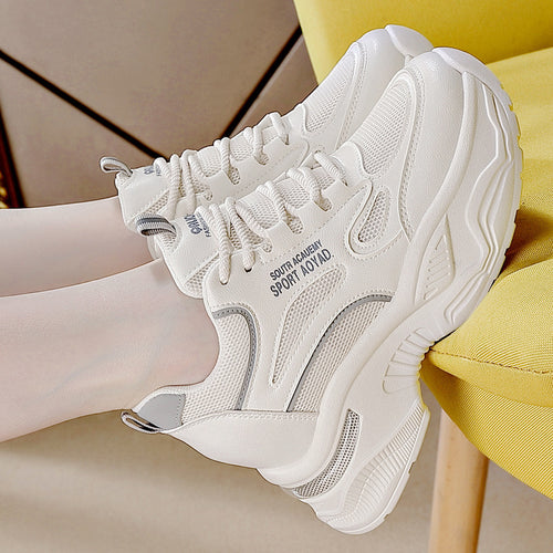 Damen Sportliche Chunky Sneakers mit atmungsaktivem Mesh-Obermaterial und dämpfender Sohle EB
