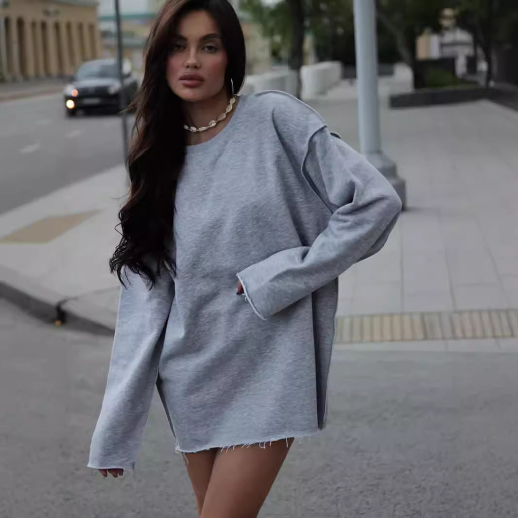 Damen Oversize-Sweatshirt mit rohem Saum und überschnittenen Schultern EB