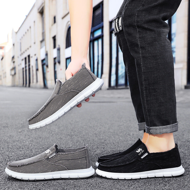 Damen Alltagstaugliche Slip-On Schuhe mit weichem Obermaterial EB