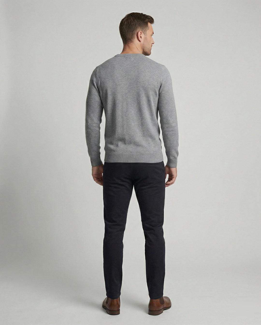 Herren V-Ausschnitt Pullover aus hochwertiger Baumwolle mit bequemer Passform EB