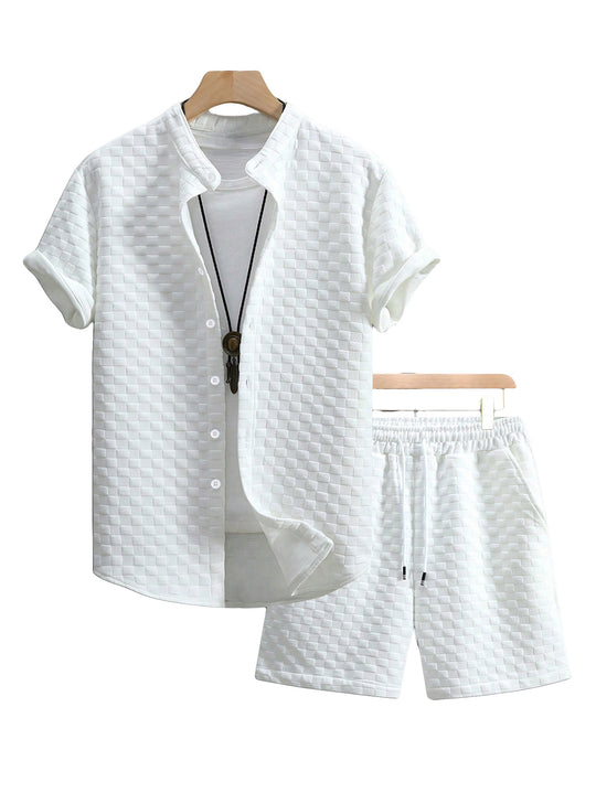 Herren nan zweiteiliges Sommerensemble mit Stehkragen-Hemdjacke und elastischen Komfort-Shorts in geprägter Karo-Textur EB