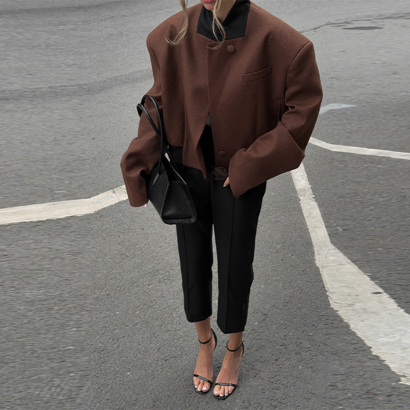Damen Modische Kurzjacke mit oversized Schnitt und elegantem Kragen EB