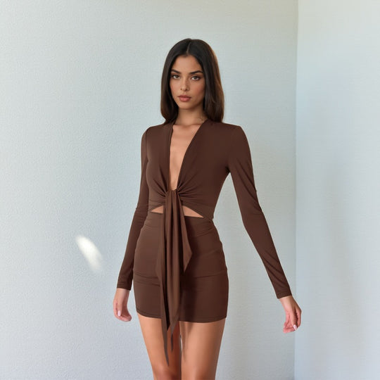 Damen figurbetontes Wickeloberteil-Kleid mit langen Ärmeln und seitlichen Cut-Outs EB
