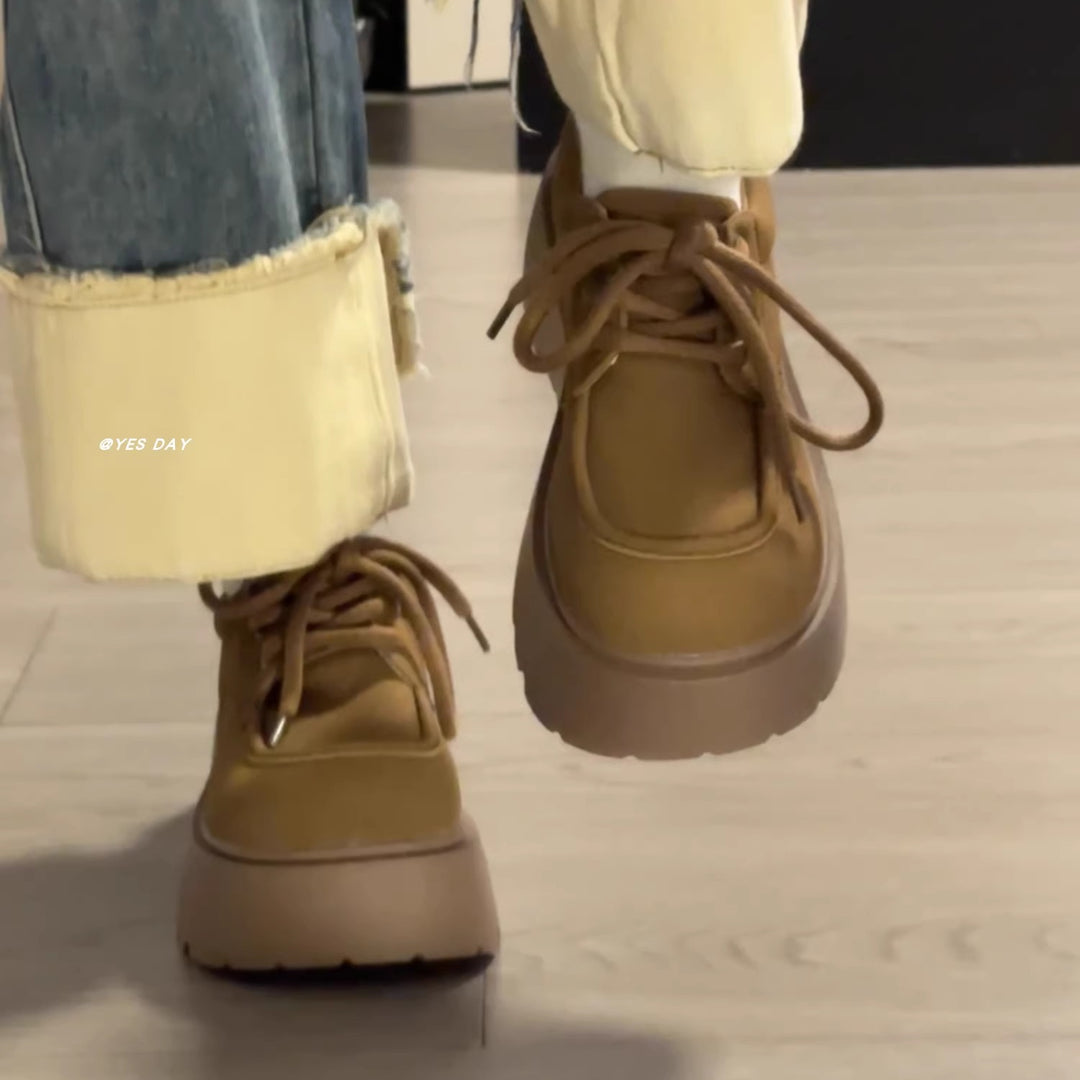 Damen Komfortable Sneaker mit modernem Design und extraleichter Sohle EB