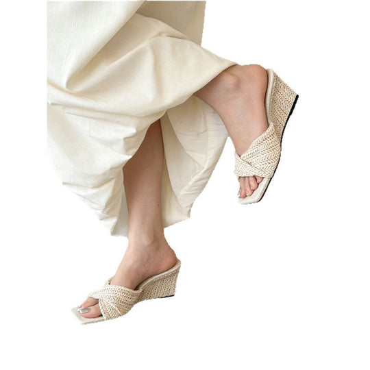 Damen Wedgesandalen mit dekorativem Kreuzband EB