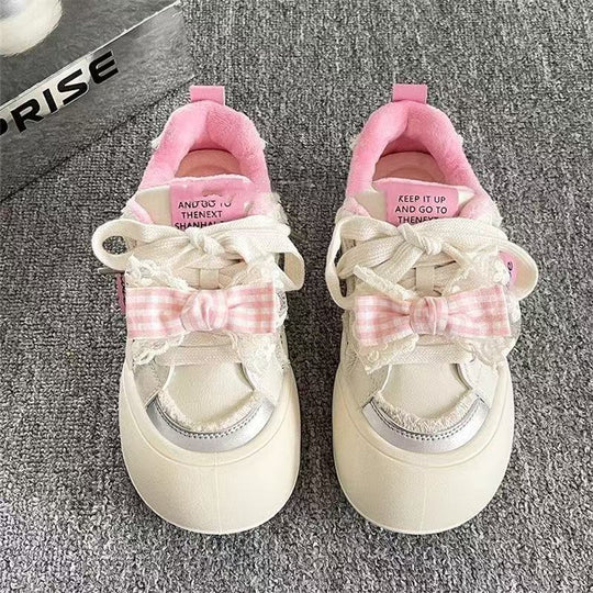Damen Sneakers mit verspieltem Gingham-Band und kuscheligem Innenfutter EB