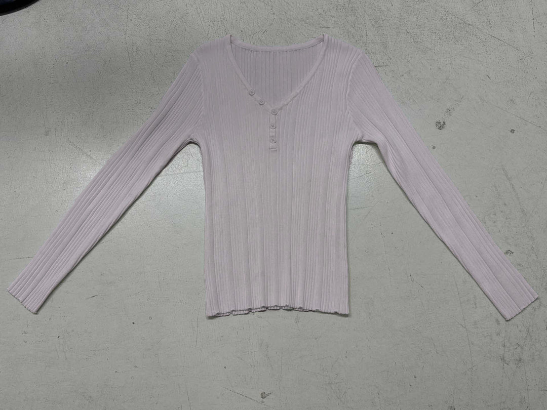 Damen nan feinstrukturierter Rippstrick-Longsleeve mit V-Ausschnitt, Henley-Knopfleiste und taillierter Passform EB