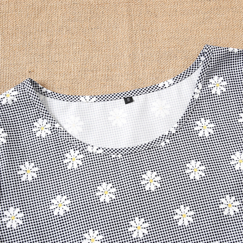 Damen Kurzarm Bluse mit floralem Design und Rüschendetails EB