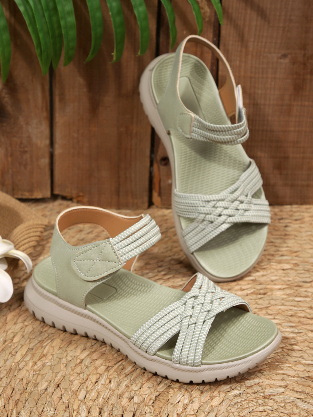 Damen Komfortable Sandalen mit elastischen Riemen und dekorativem Flechtmuster EB