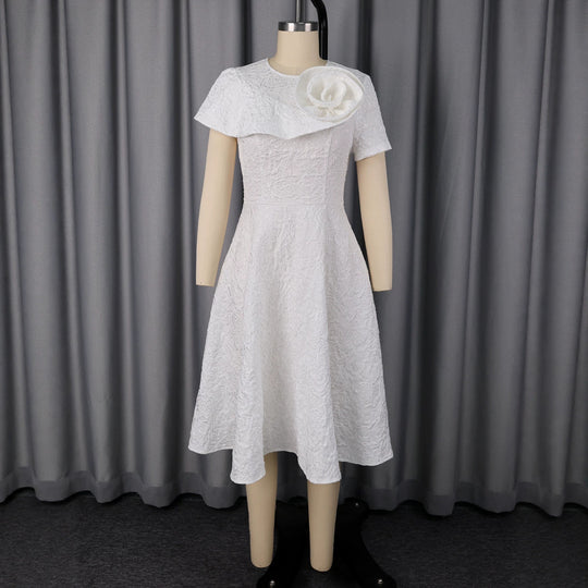 Damen festliches Kleid mit kunstvollem Blumendekor und wunderschöner Drapierung EB