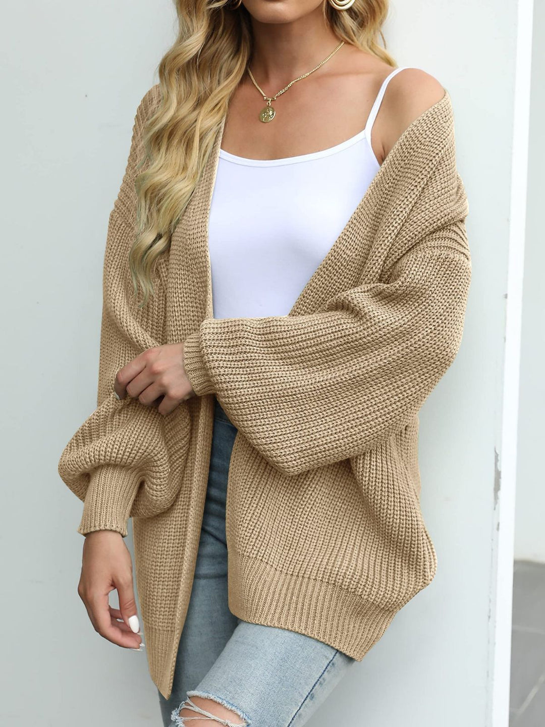 Damen Oversized Strickjacke mit tiefem Schnitt EB