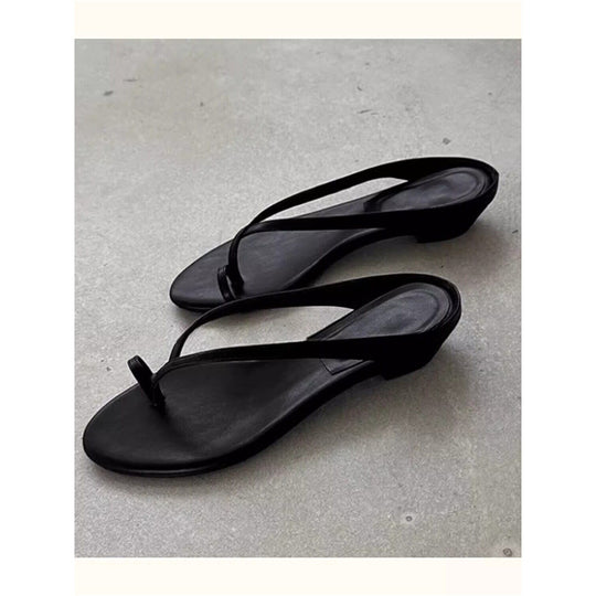 Damen elegante Zehentrenner mit raffinierten Riemen EB