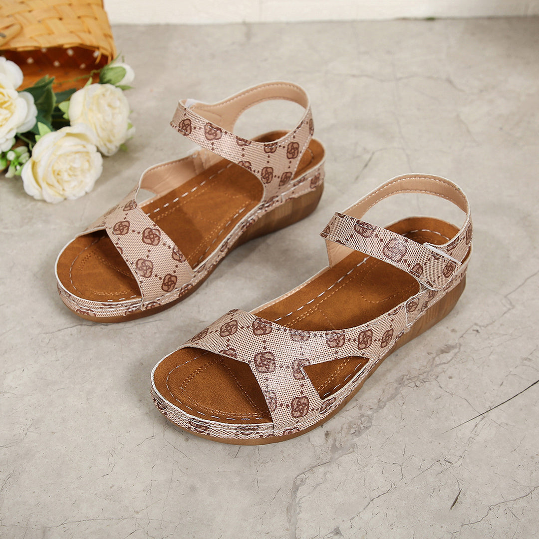 Damen Bequeme Wedge-Sandalen mit breitem Riemen und floralem Design EB