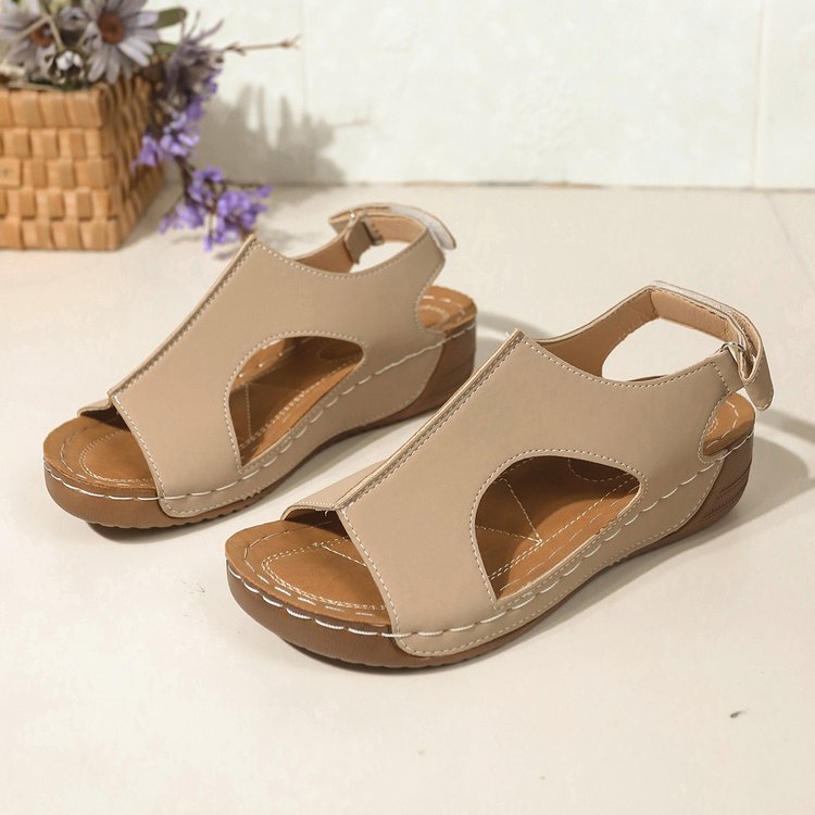 Damen komfortable Zehentrenner-Sandalen mit elegantem Riemendesign EB