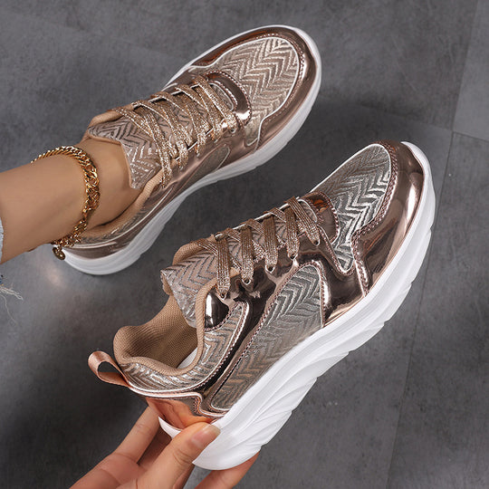Damen nan glamouröser auffälliger Sneaker mit Glitzerpaneelen jacquardgewebtem Obermaterial und ergonomischer Wellenlaufsohle EB