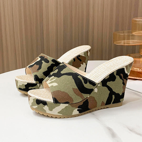 Damen Wedge-Sandalen mit floralem Muster und bequemer Fußbettgestaltung EB