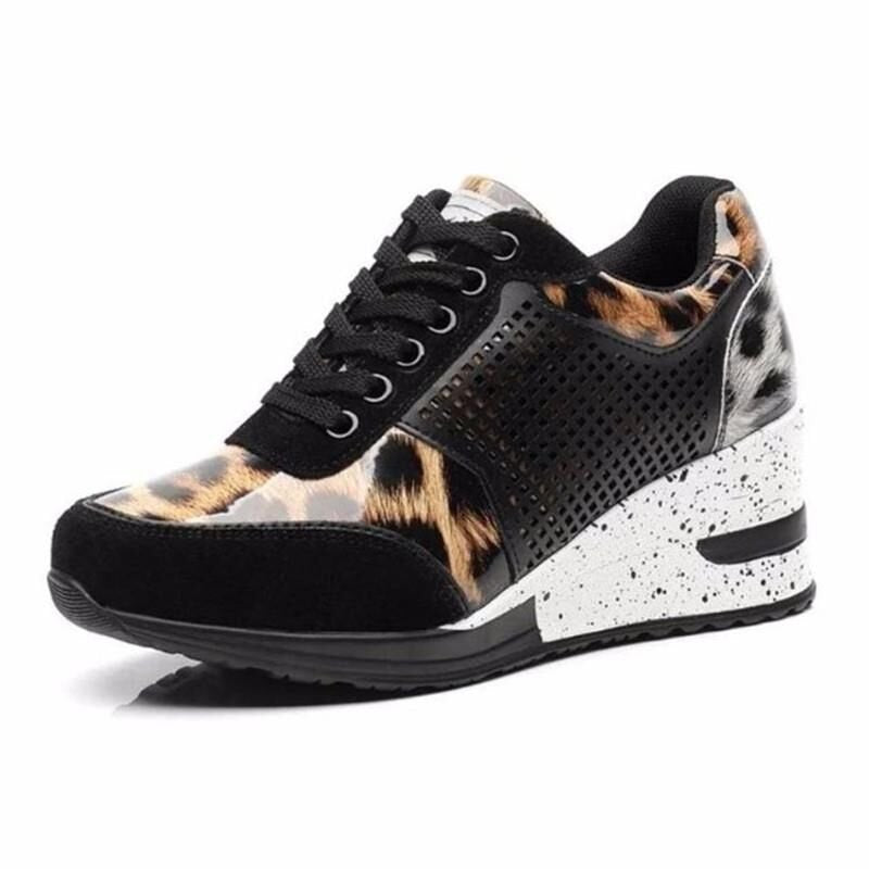 Damen Casual-Keil-Sneaker mit diskretem Lift, atmungsaktivem Rautenmesh und Veloursapplikationen EB
