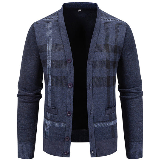 Herren stilvolle Strickjacke mit modernem Karomuster und praktischen Taschen EB